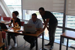 Workshop: Aprenda a criar um site do zero, mesmo sem saber programar - Comunidade Hackathon Brasil